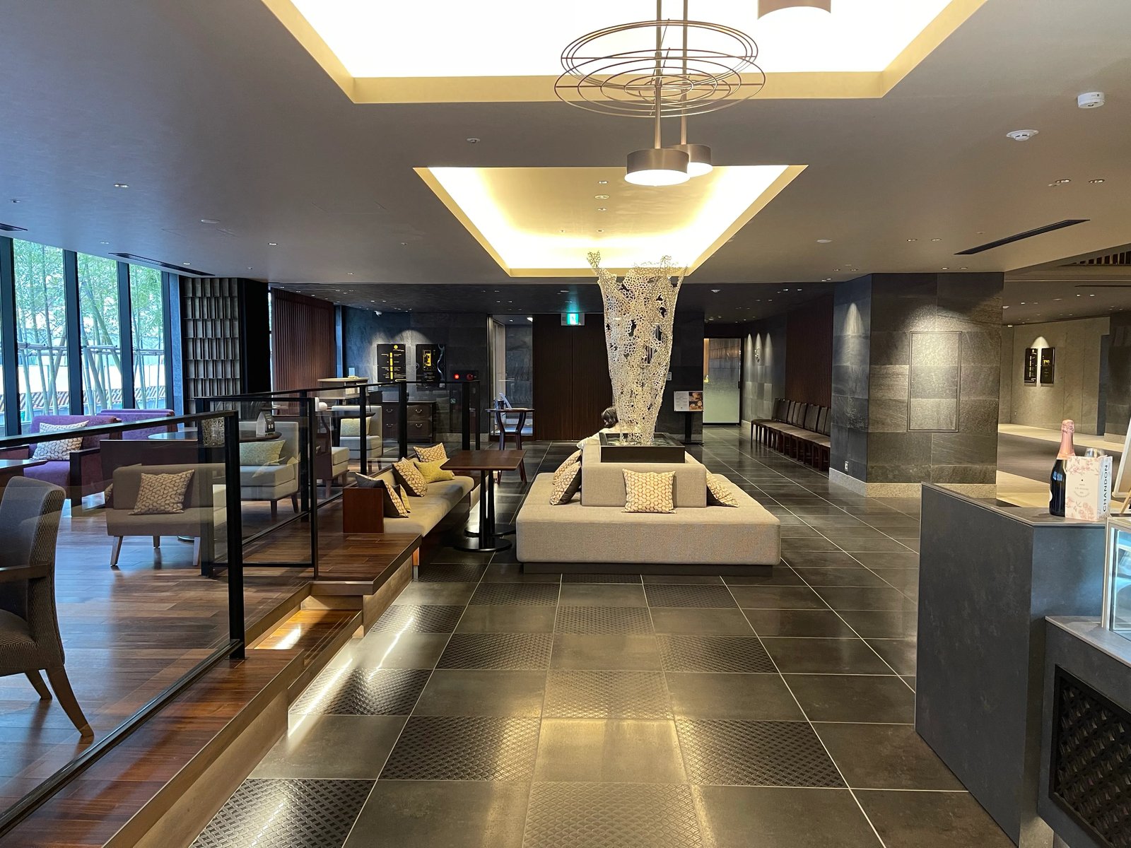 DoubleTree By Hilton Kyoto Station — eat & drink