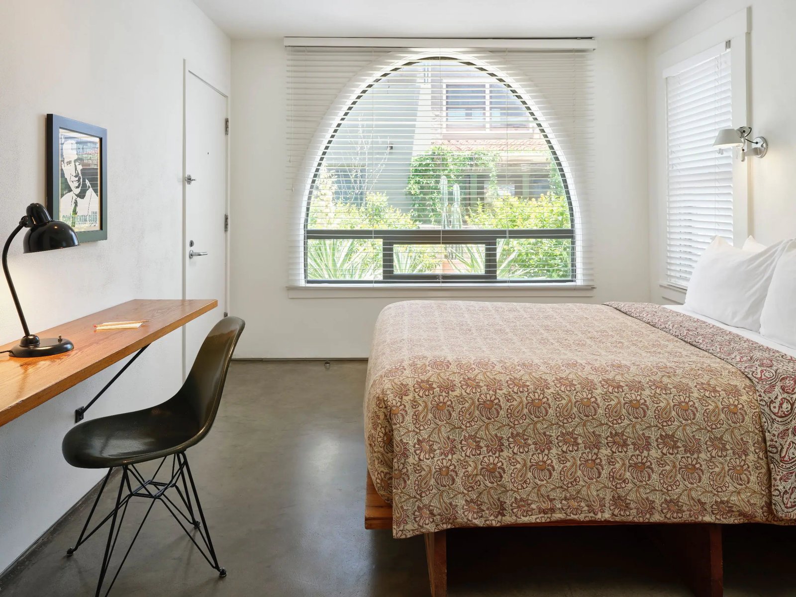 Hotel San José — rooms