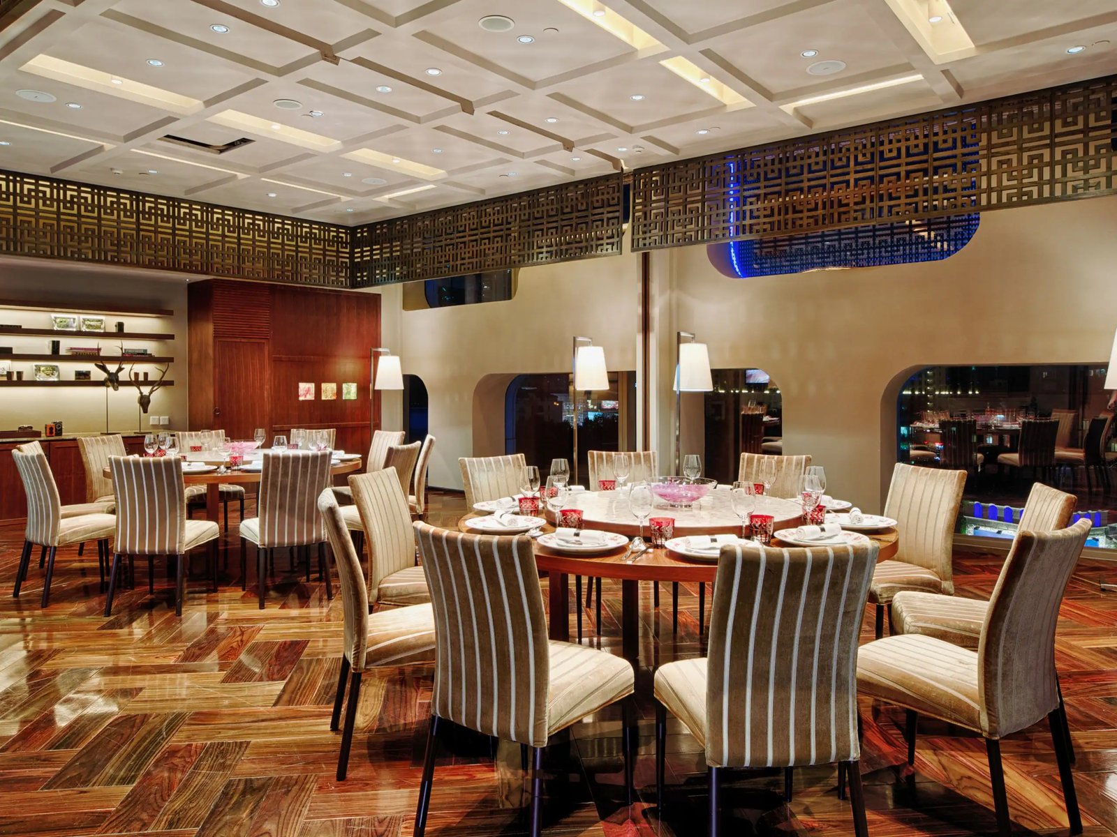 Andaz Xintiandi Shanghai — eat & drink