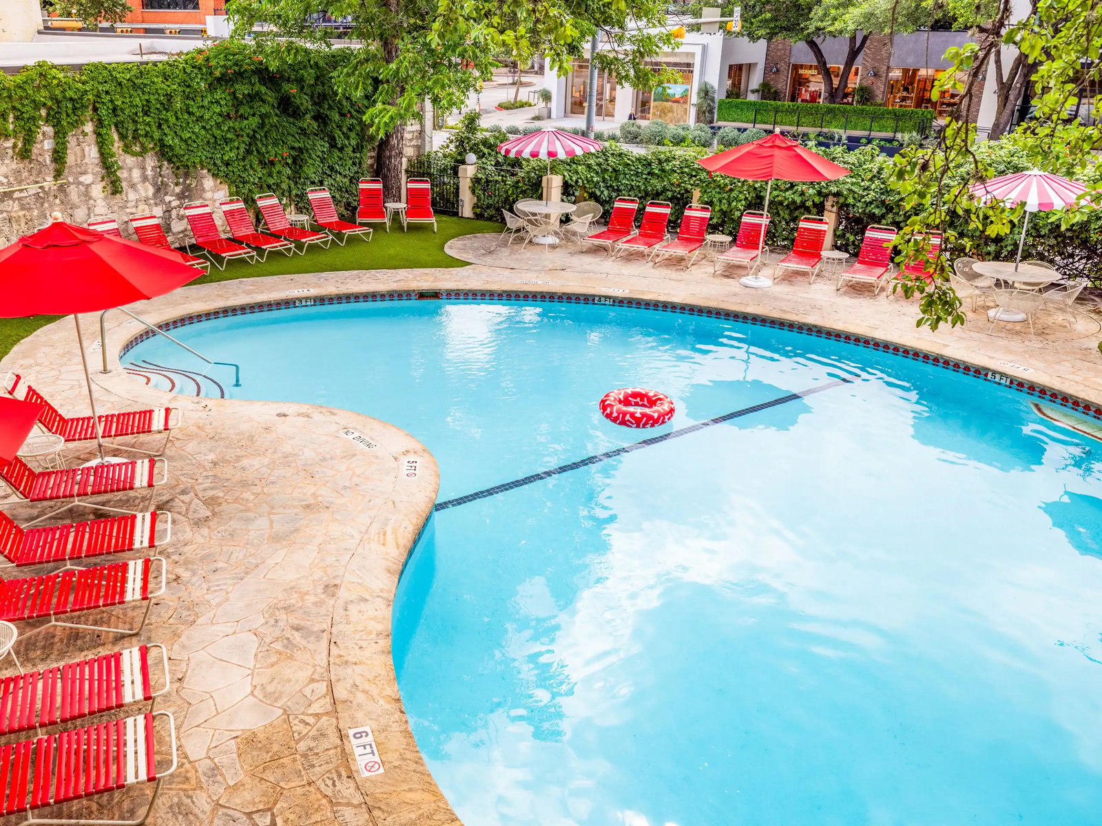 Austin Motel — wellness