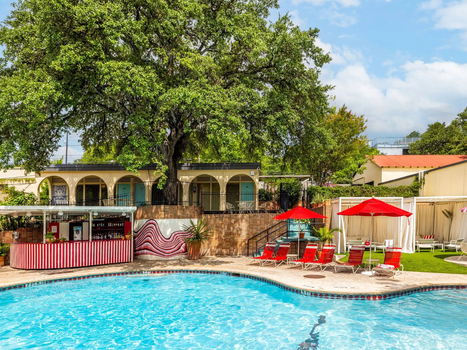 Austin Motel — wellness
