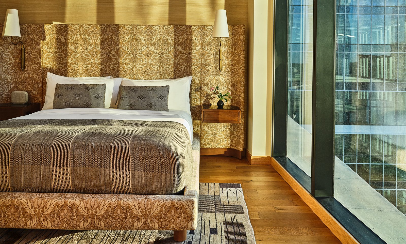 Austin Proper Hotel — rooms