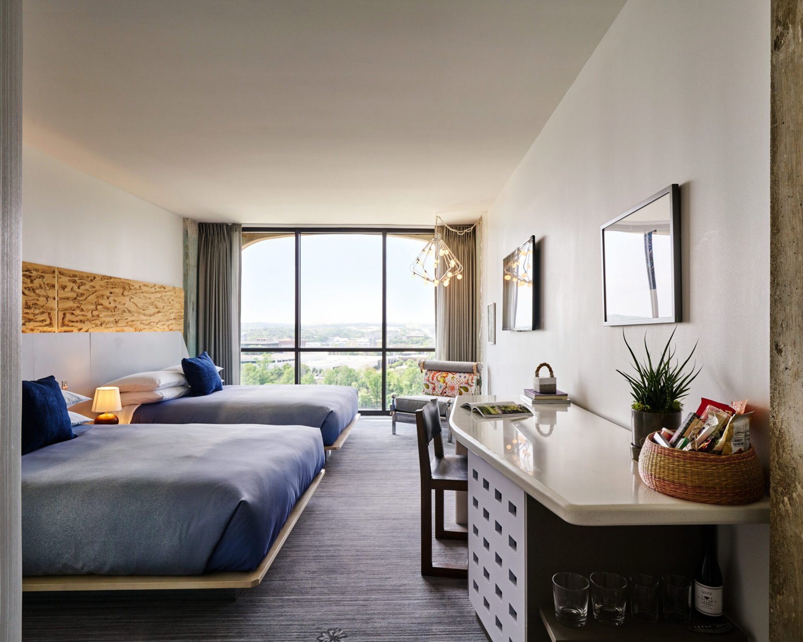 The LINE Austin — rooms