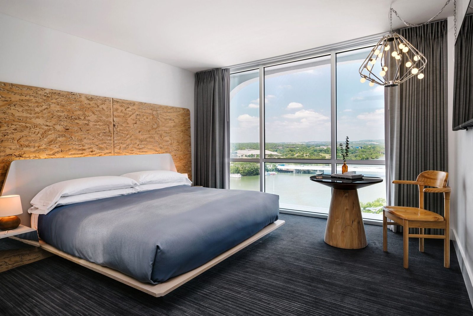 The LINE Austin — rooms