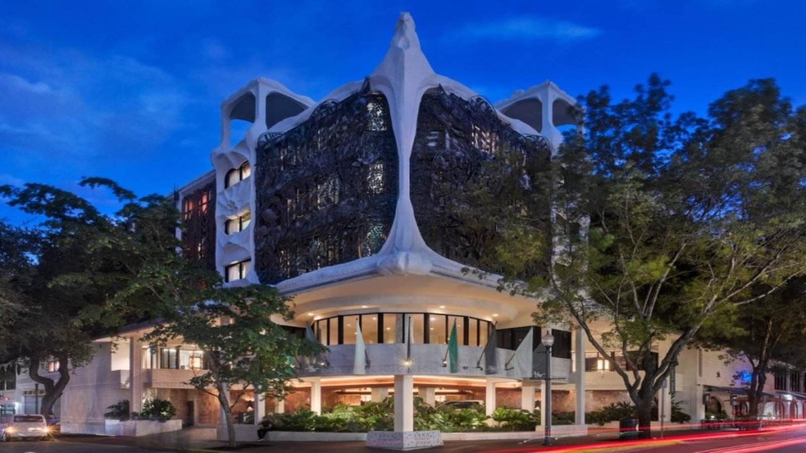 Hotel Van Zandt — backstory