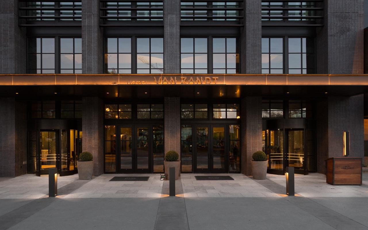 Hotel Van Zandt, how it began