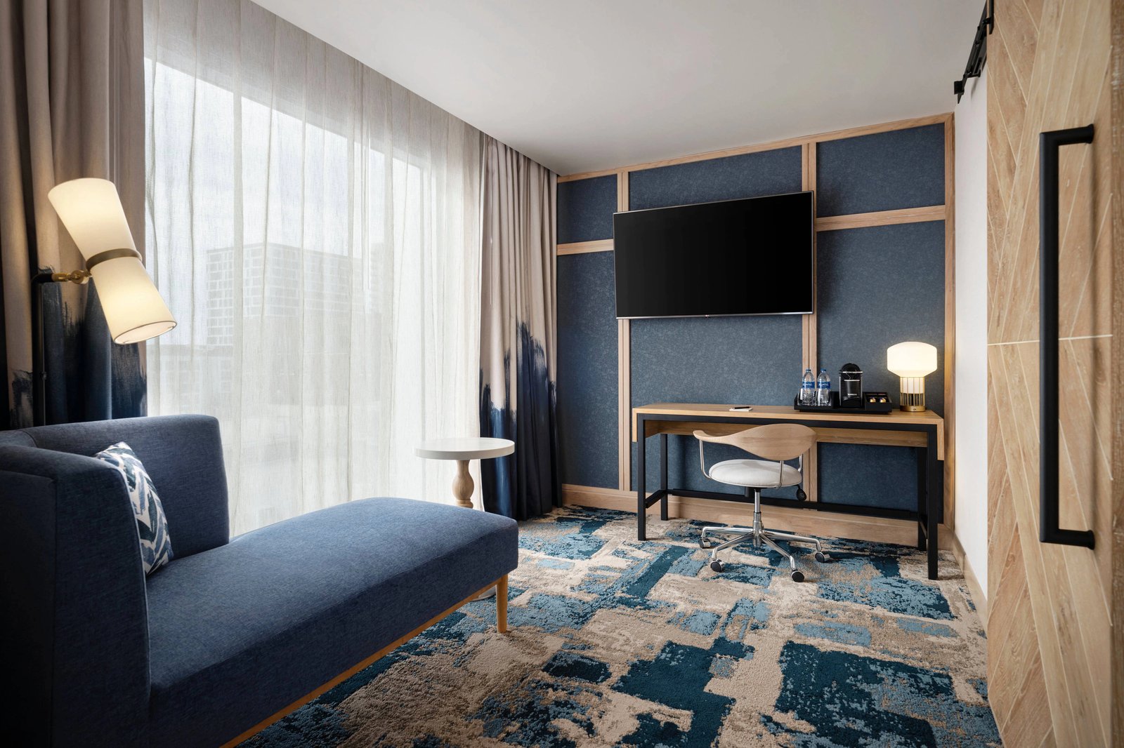 The Otis Hotel, Autograph Collection — rooms