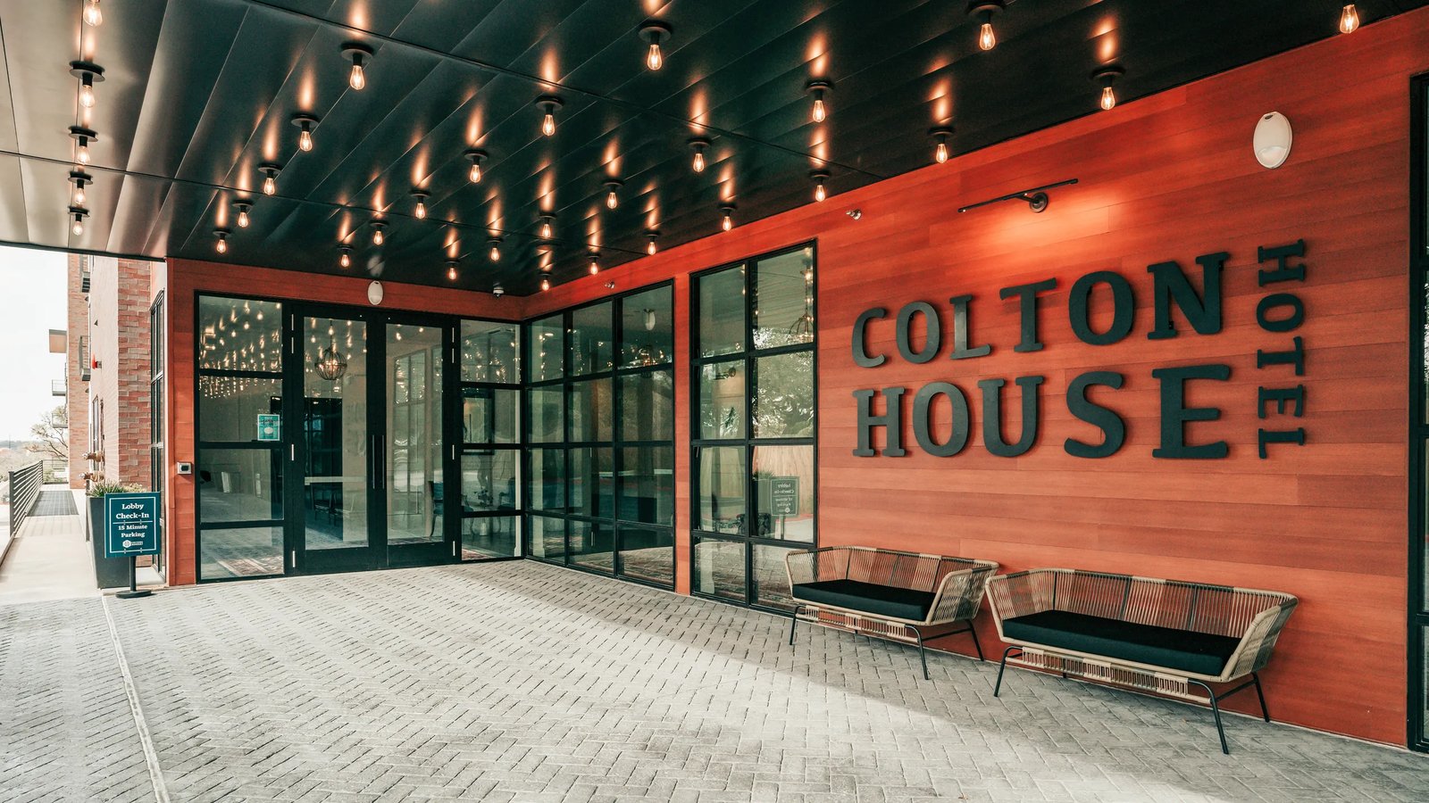 Colton House Hotel — vibe