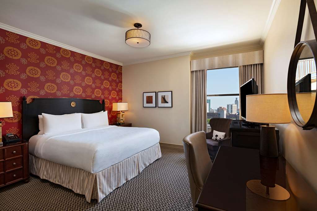The Stephen F. Austin Royal Sonesta Hotel — rooms