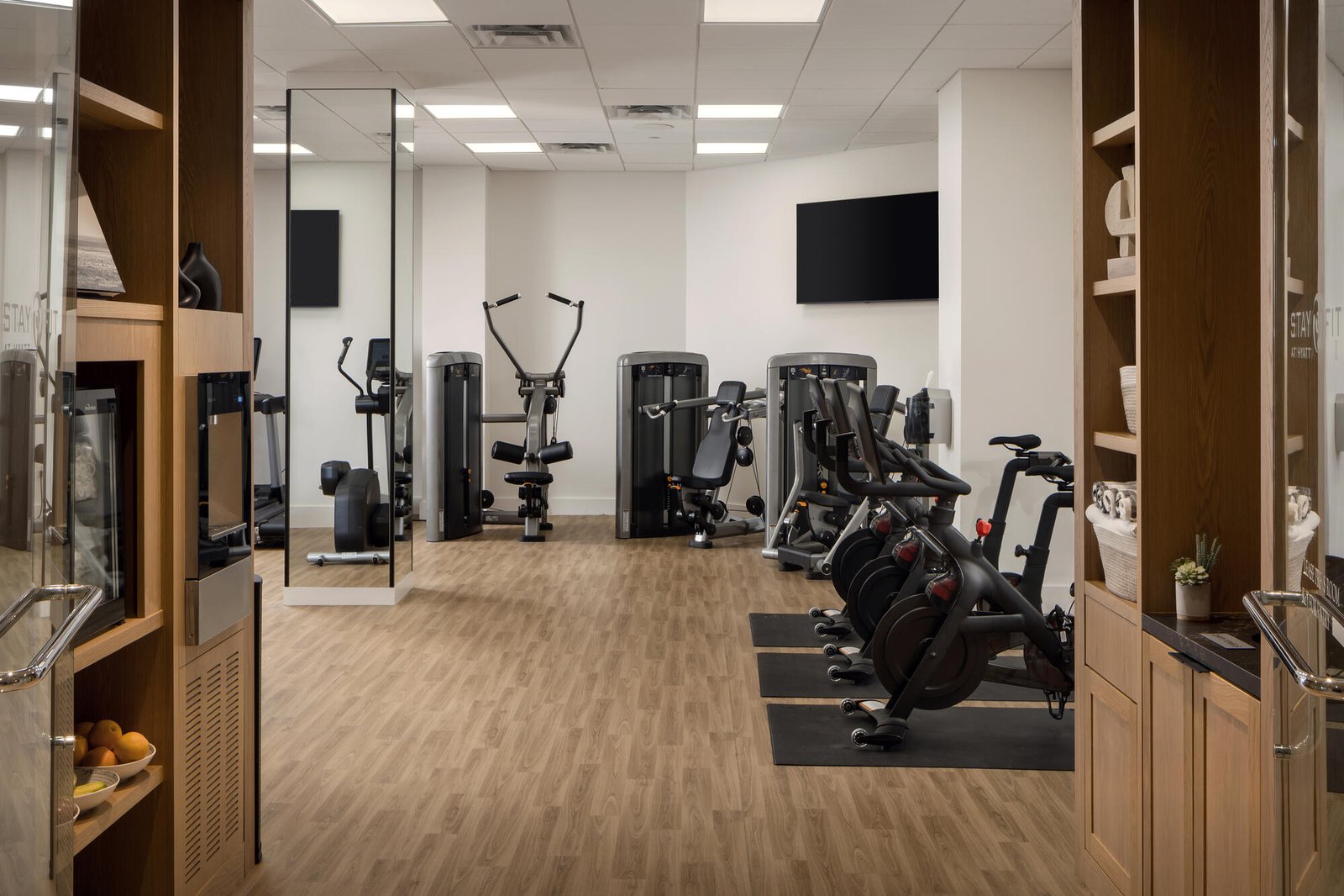 Hyatt Regency Austin, the gym