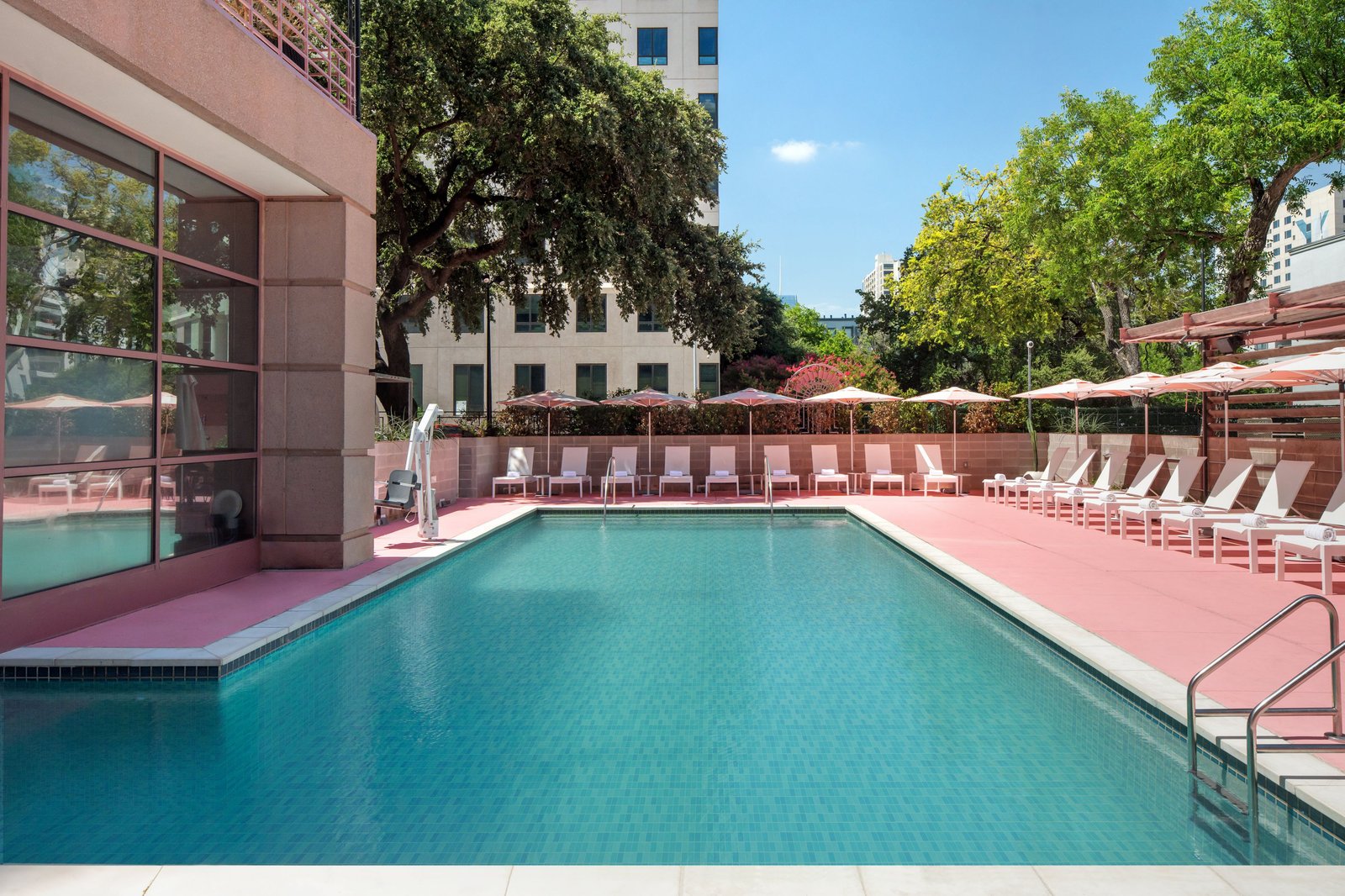 Renaissance Austin Downtown Hotel — wellness