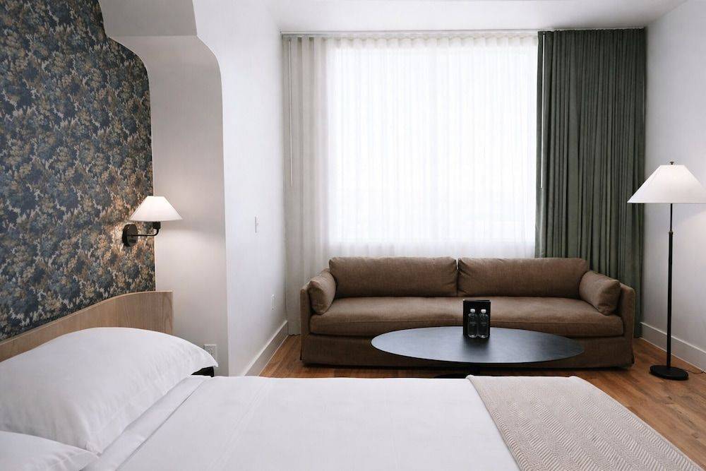 The Inn at Green Pastures — rooms