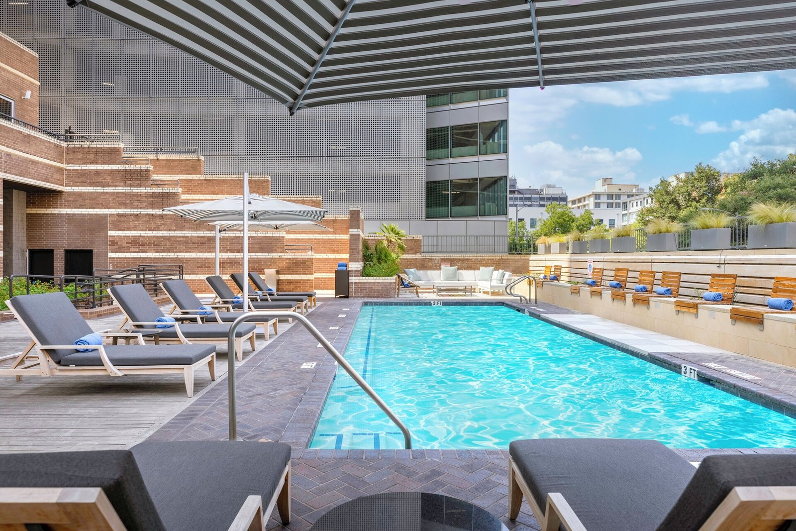 DoubleTree Suites by Hilton Austin Downtown Capitol — wellness