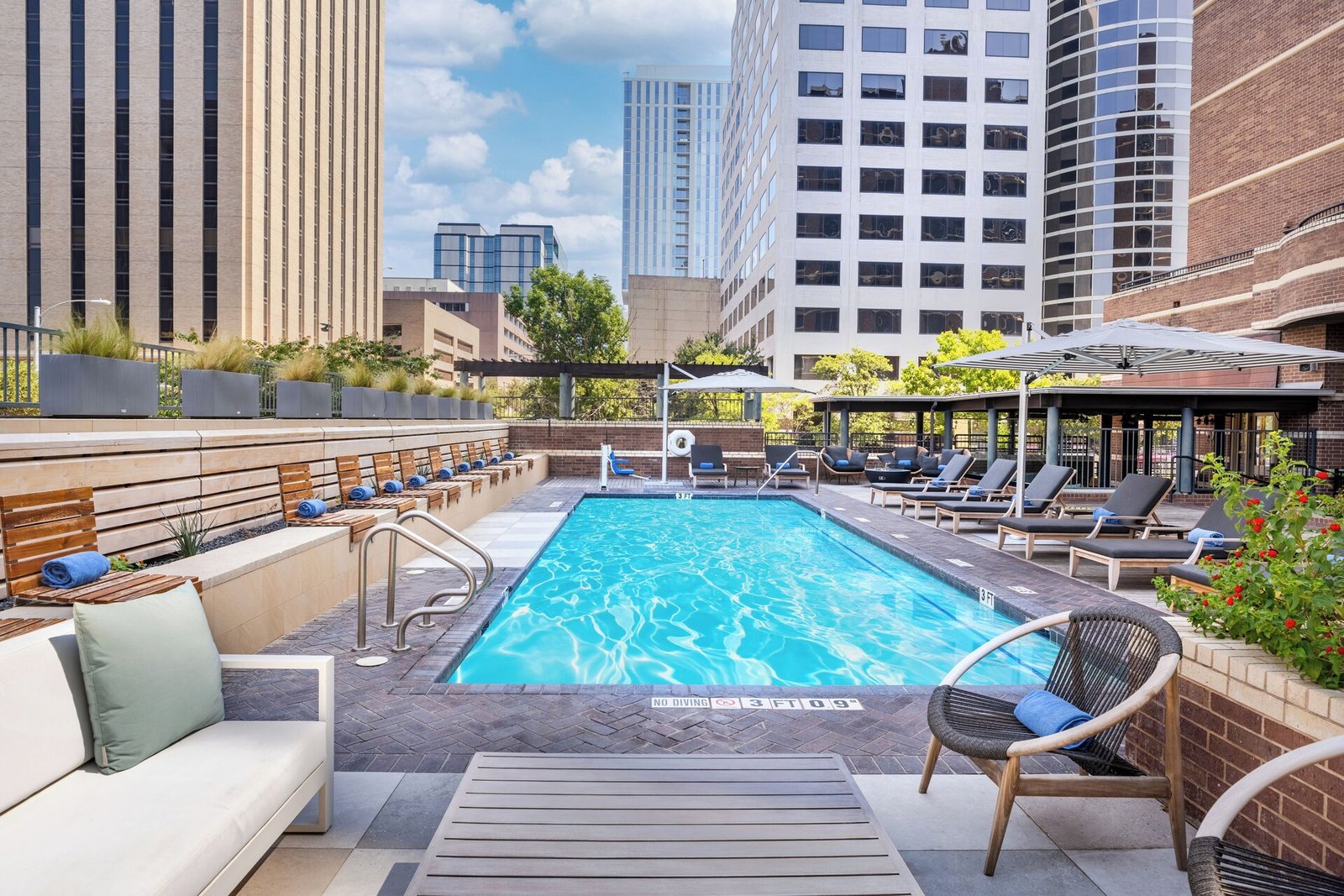 DoubleTree Suites by Hilton Austin Downtown Capitol — wellness
