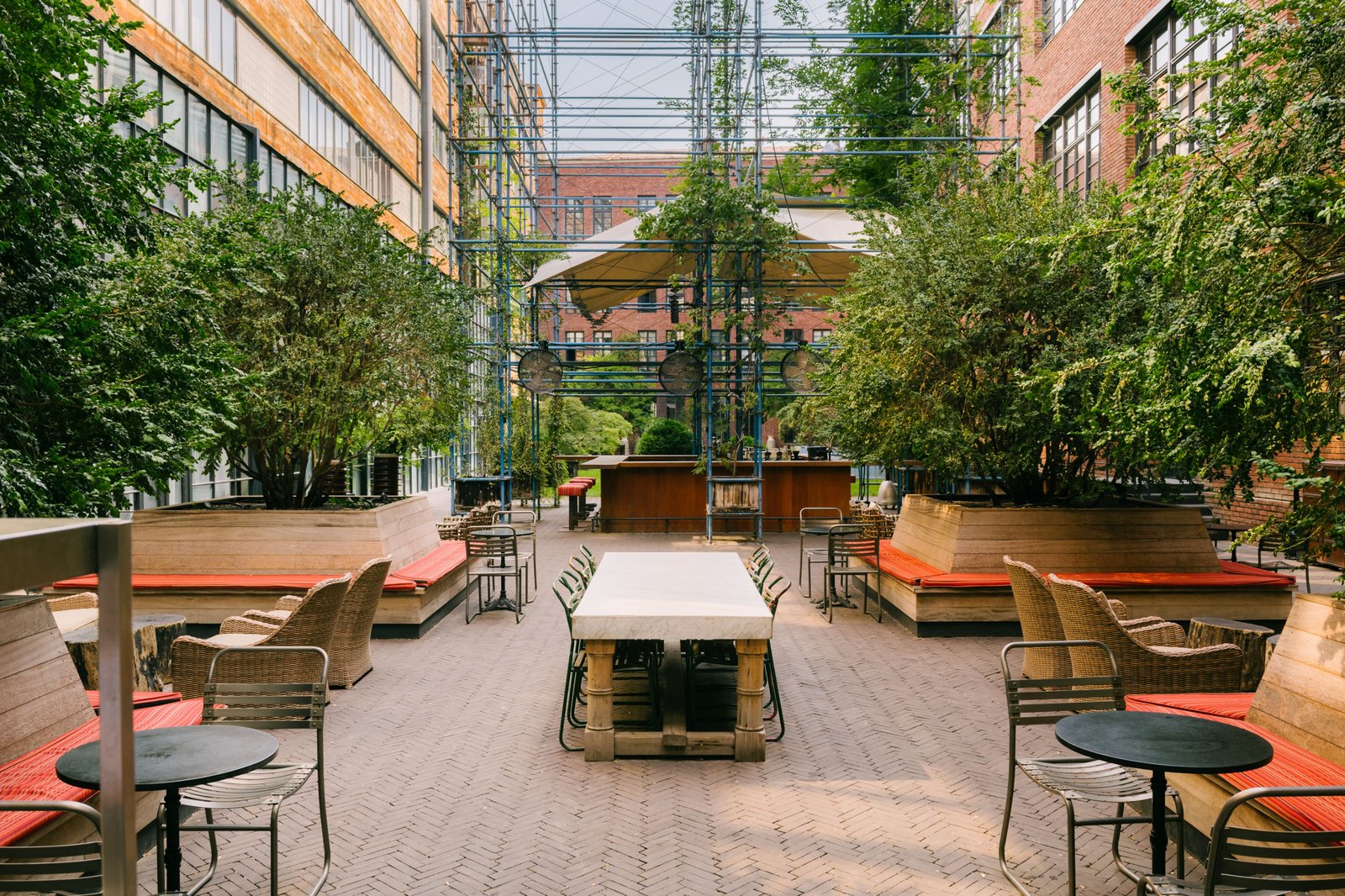 Rooms Tbilisi — eat & drink
