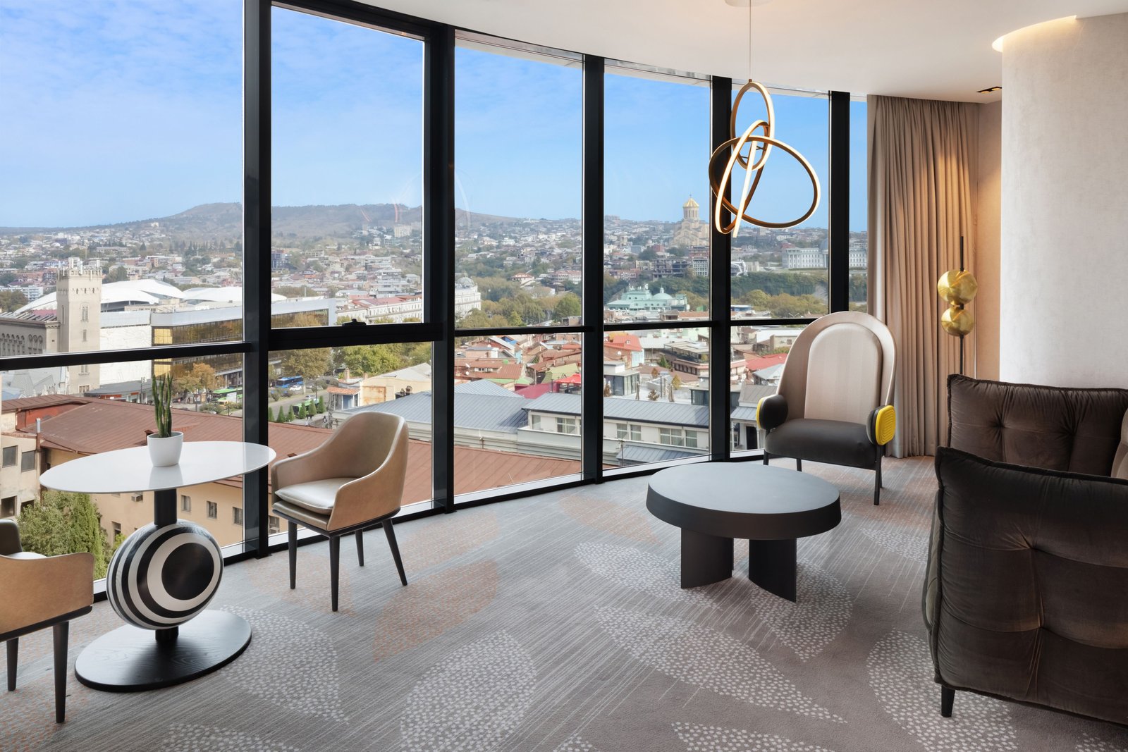 Paragraph Freedom Square Hotel — rooms