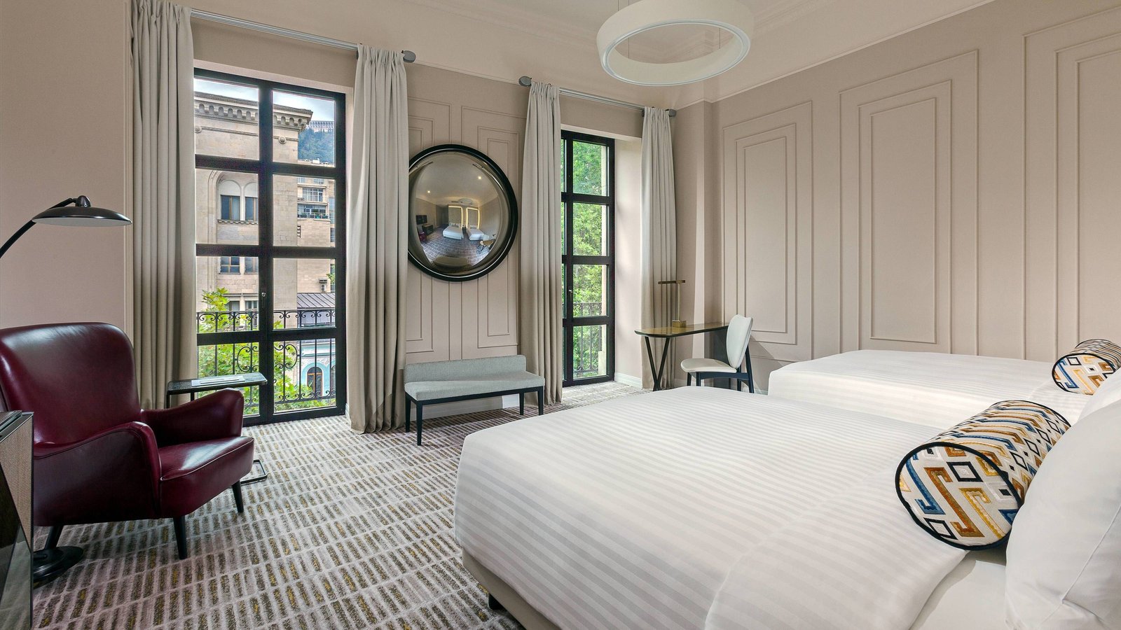 Tbilisi Marriott Hotel — rooms