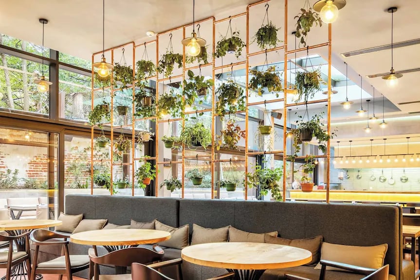 IOTA Hotel Tbilisi — vibe