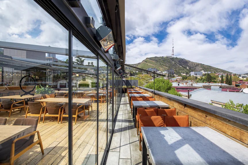 IOTA Hotel Tbilisi — eat & drink