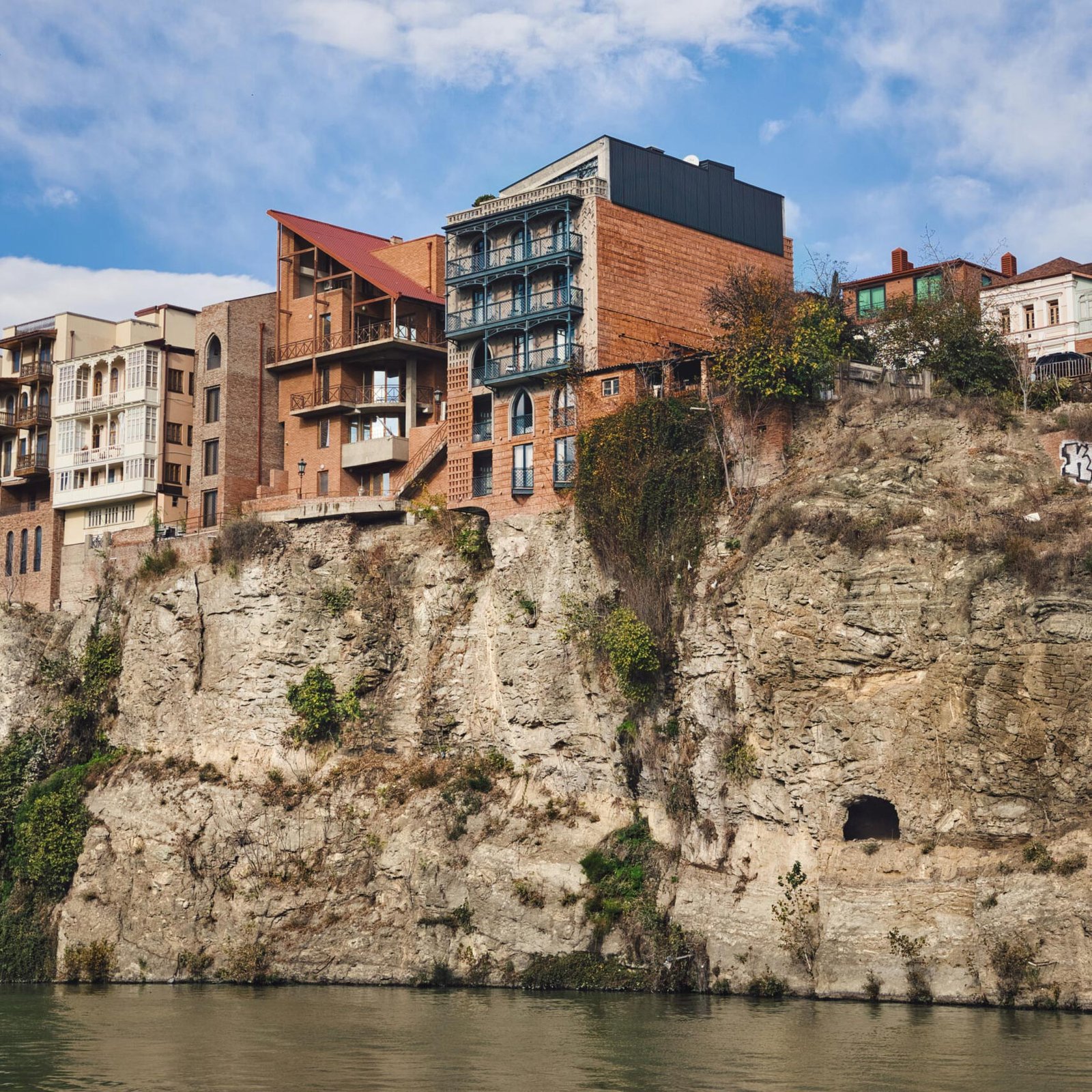 Communal Plekhanovi Hotel — backstory