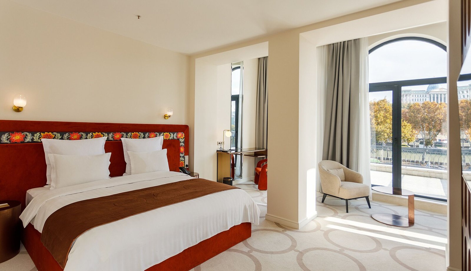 Hotel Ambassadori — rooms