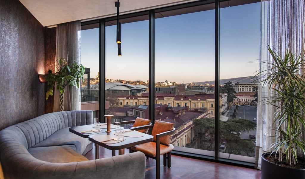 Swissôtel Tbilisi — eat & drink