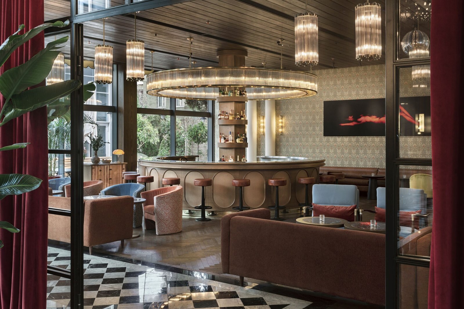 Artizan Design Hotel — eat & drink