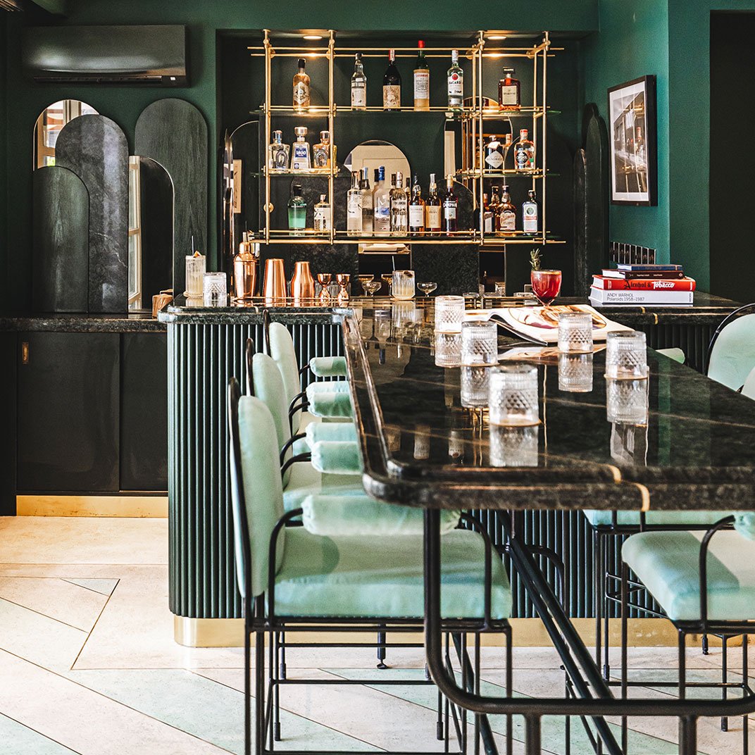 Ulu Cliffhouse Hotel — eat & drink