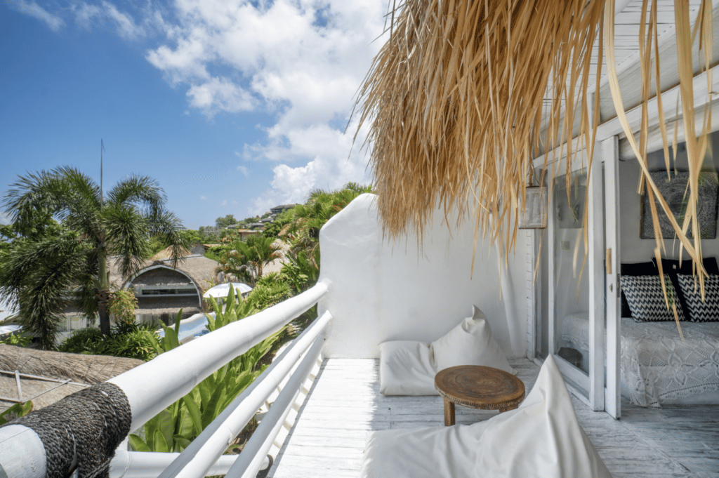Gravity Bali Hotel — vibe