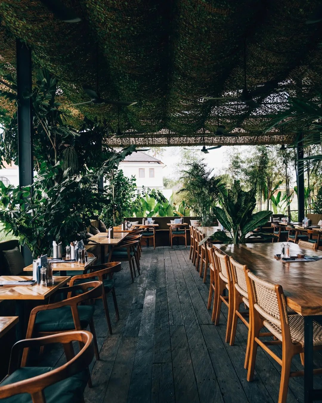 The Korowai Bali — eat & drink