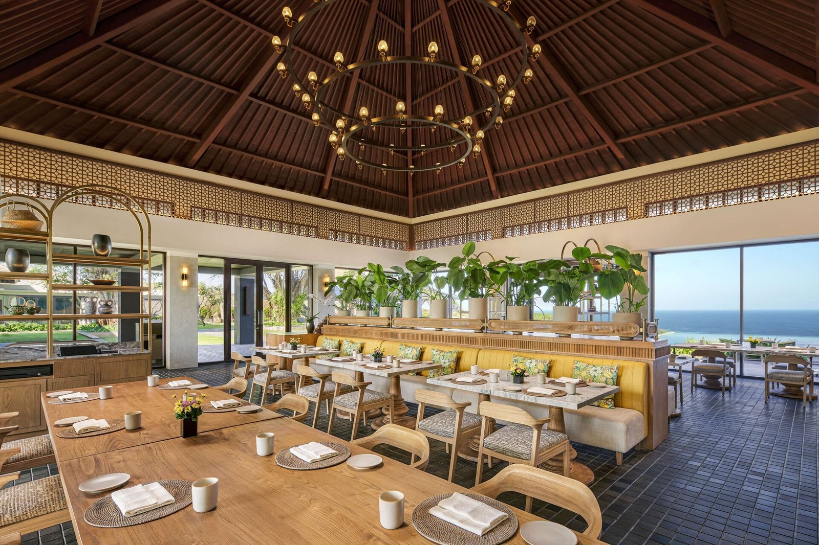 Umana Bali, LXR Hotels & Resorts, at the table