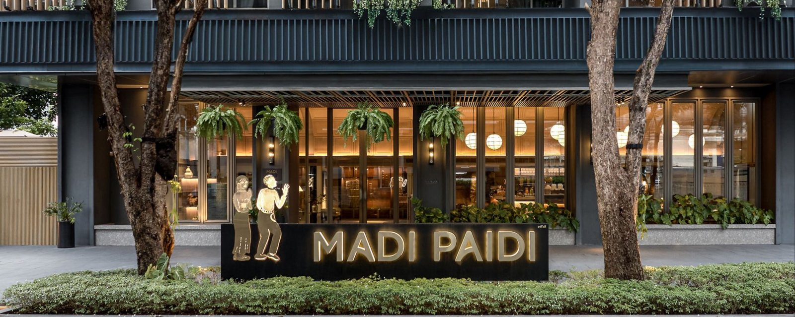 Madi Paidi Bangkok Autograph Collection