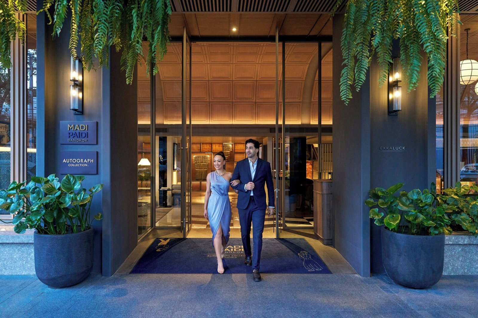 Madi Paidi Bangkok Autograph Collection — vibe