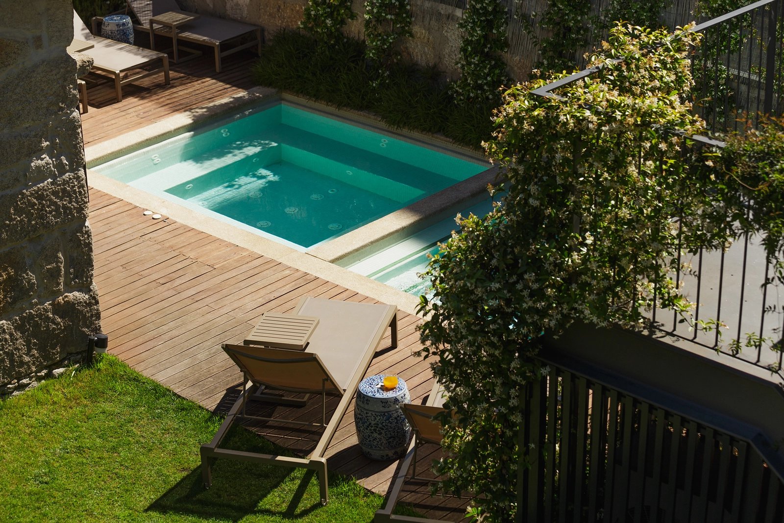 Saboaria, the pool