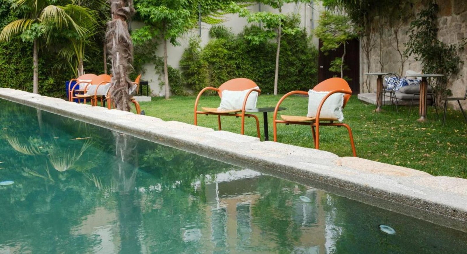 Tipografia do Conto, the pool