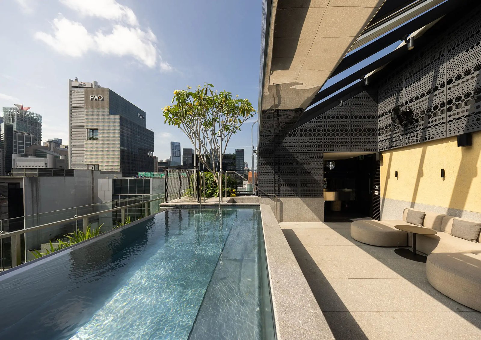 21 Carpenter Street Hotel