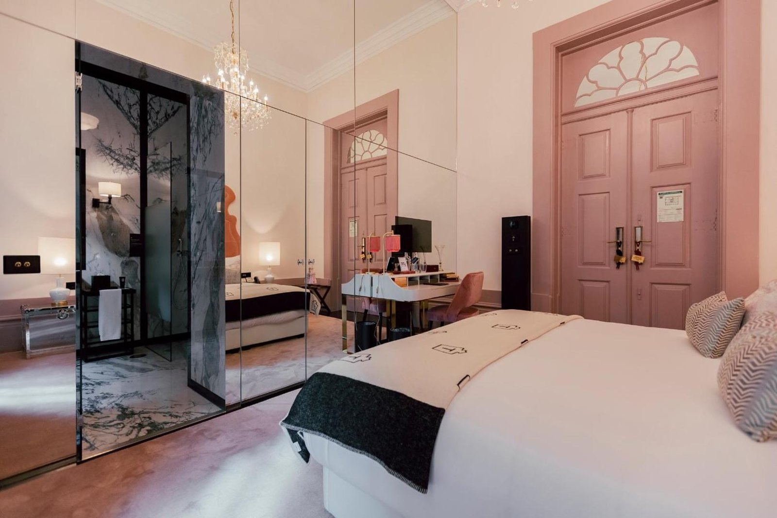Torel Palace Porto — rooms