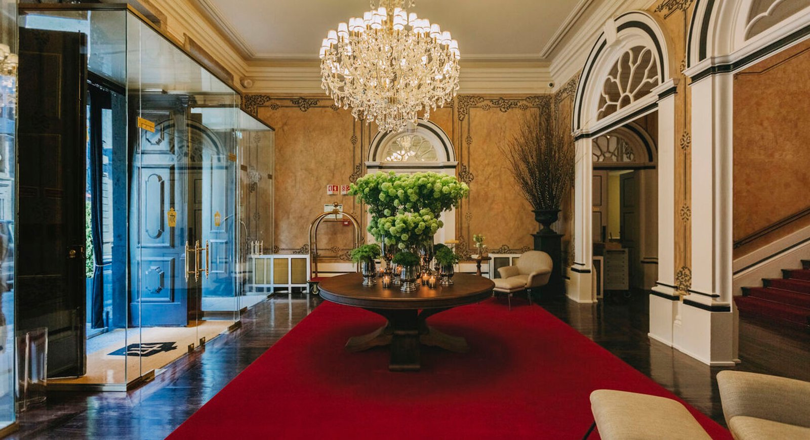 Torel Palace Porto — vibe