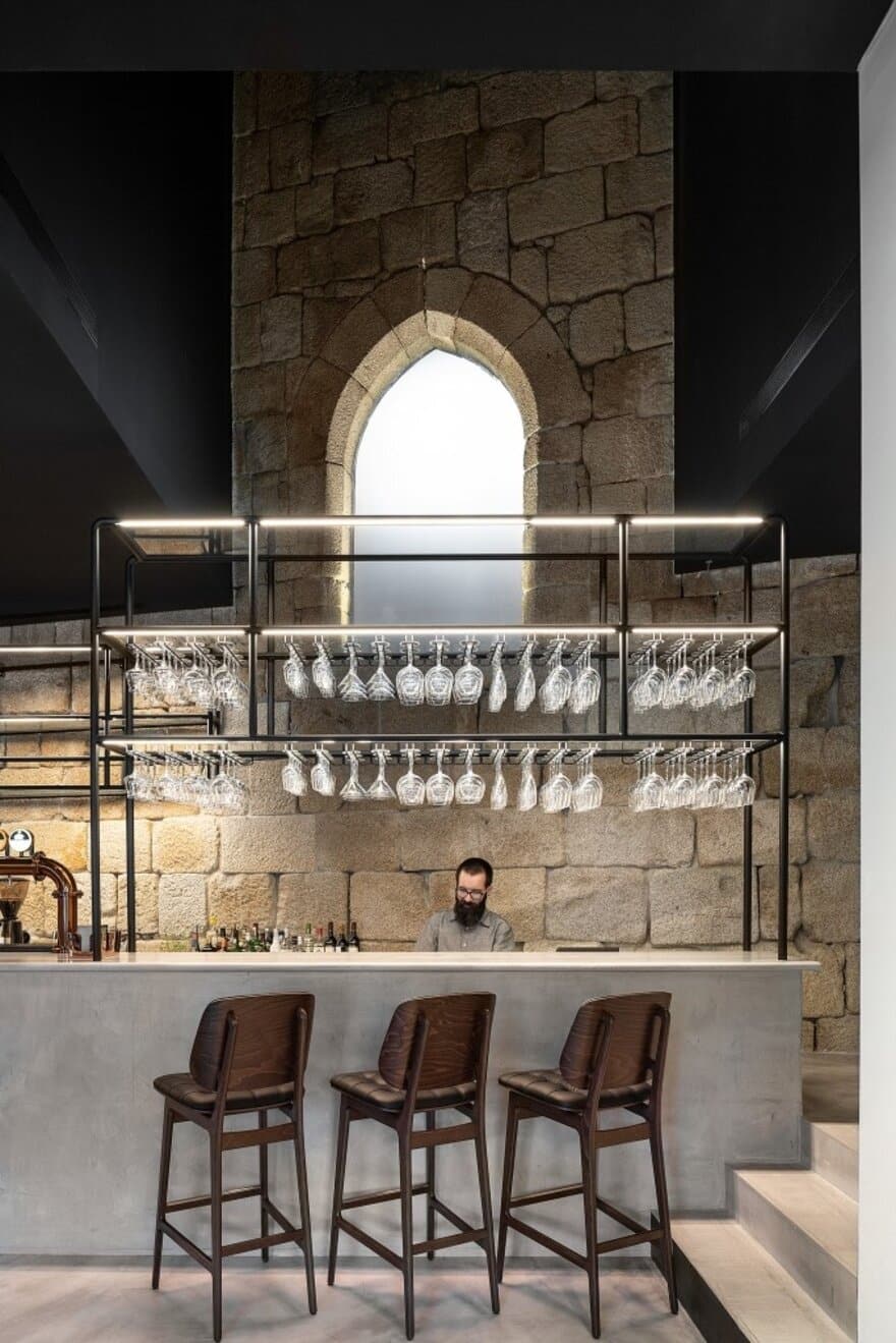 Exmo. Hotel, exmo. bar