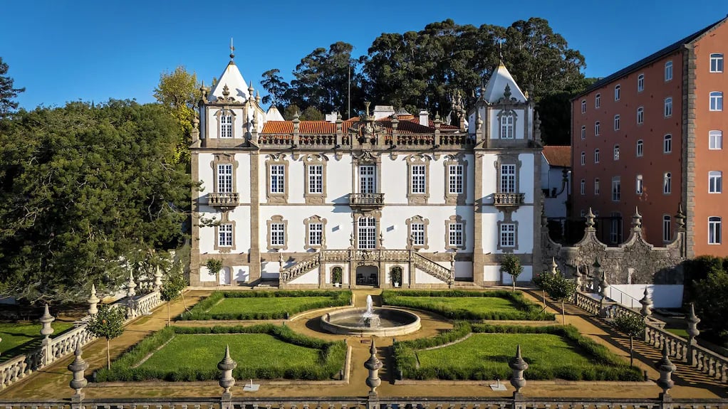 Pestana Palácio do Freixo — backstory