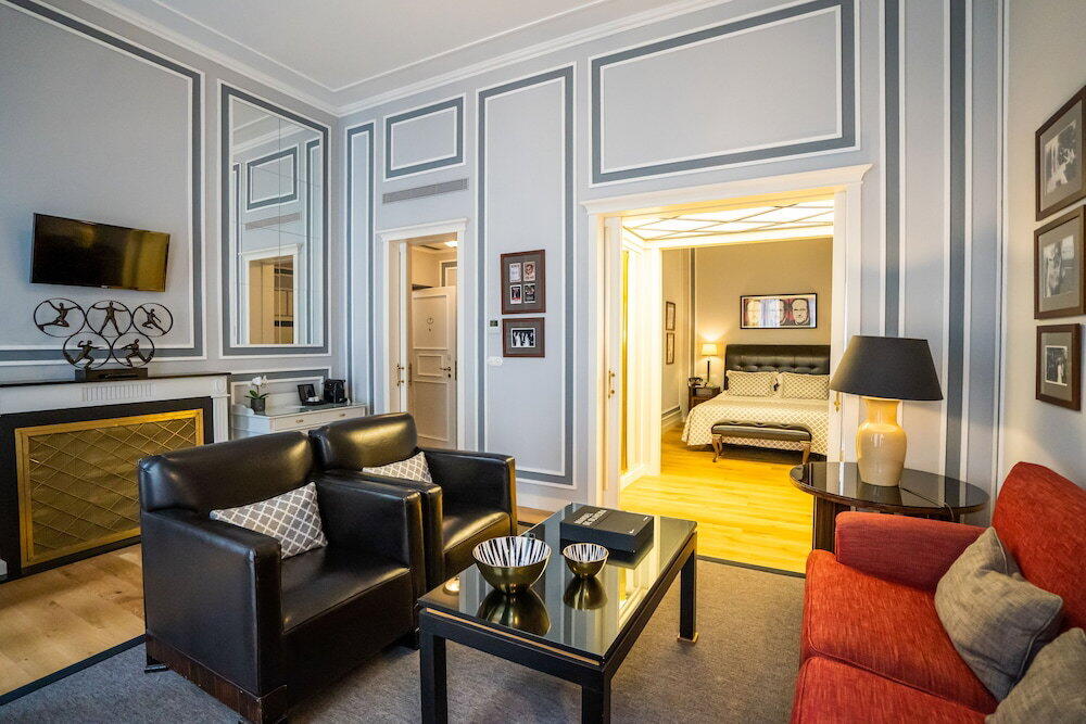 Grande Hotel do Porto — rooms