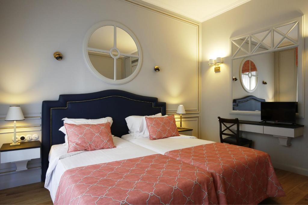 Grande Hotel do Porto — rooms