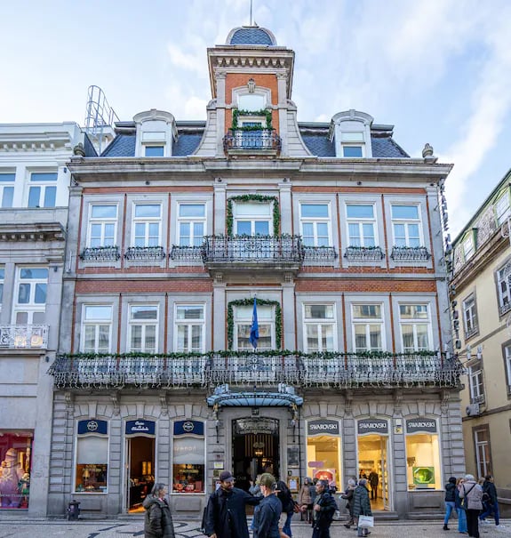 Grande Hotel do Porto — backstory