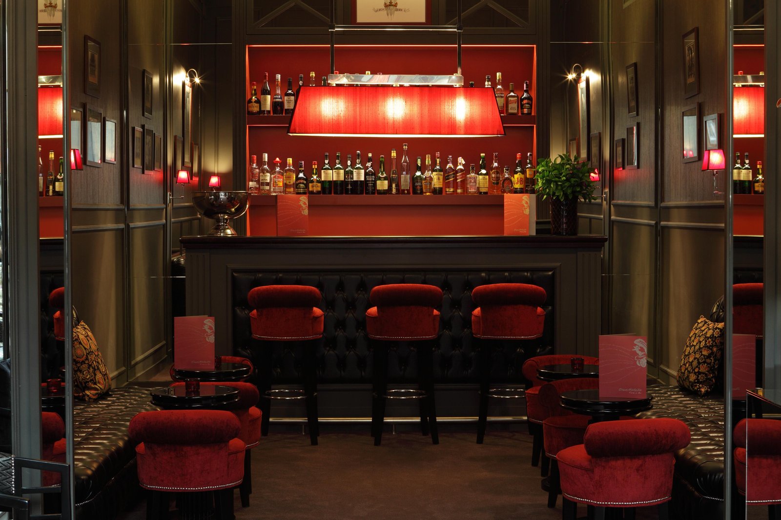 Grande Hotel do Porto — eat & drink