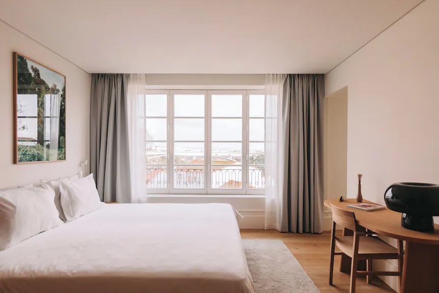 Lenscape Coterie — rooms