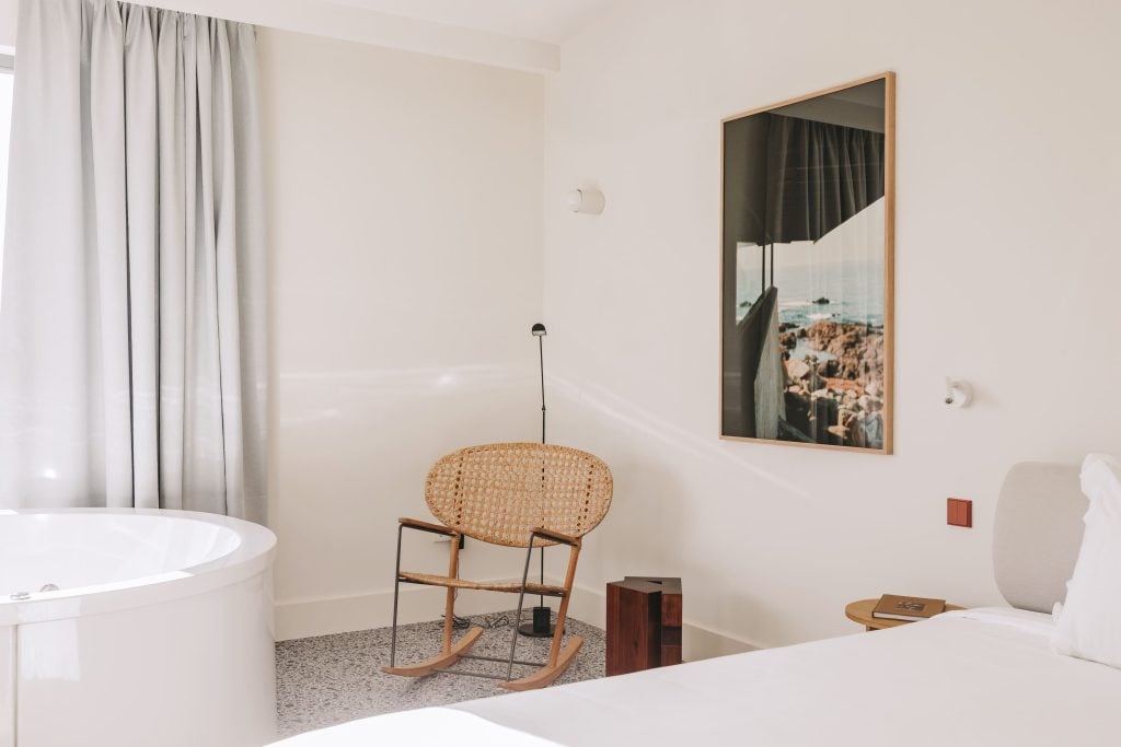 Lenscape Coterie — rooms