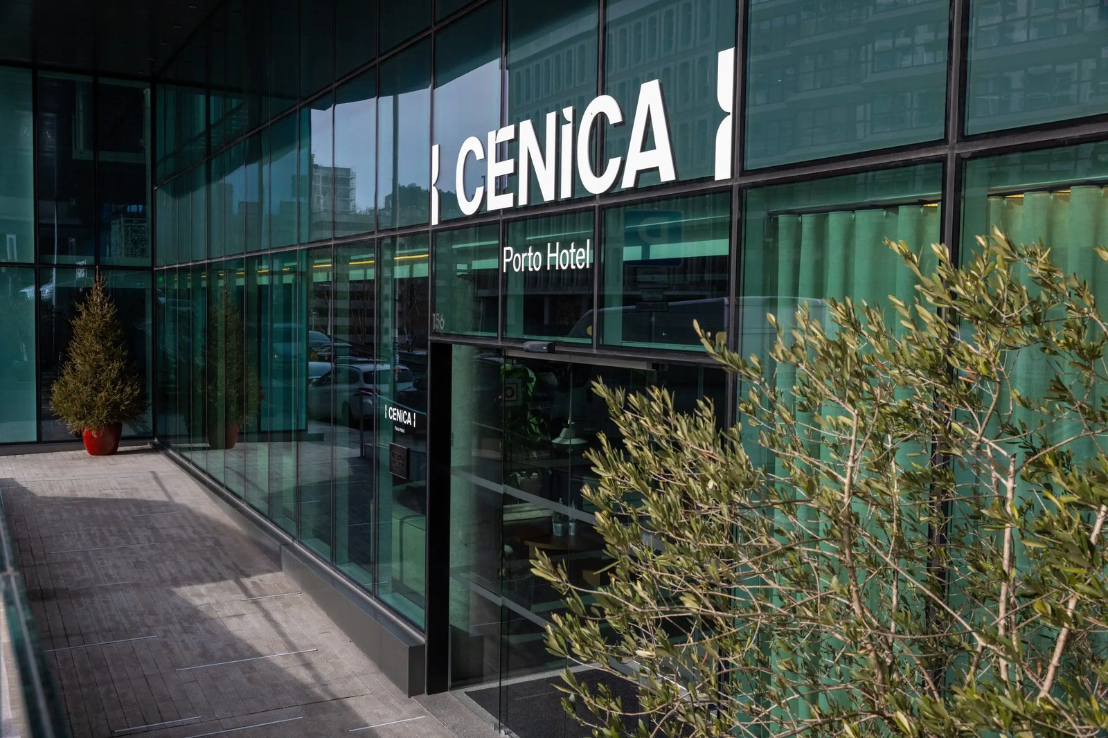 Cénica Porto Hotel, Curio Collection by Hilton — backstory