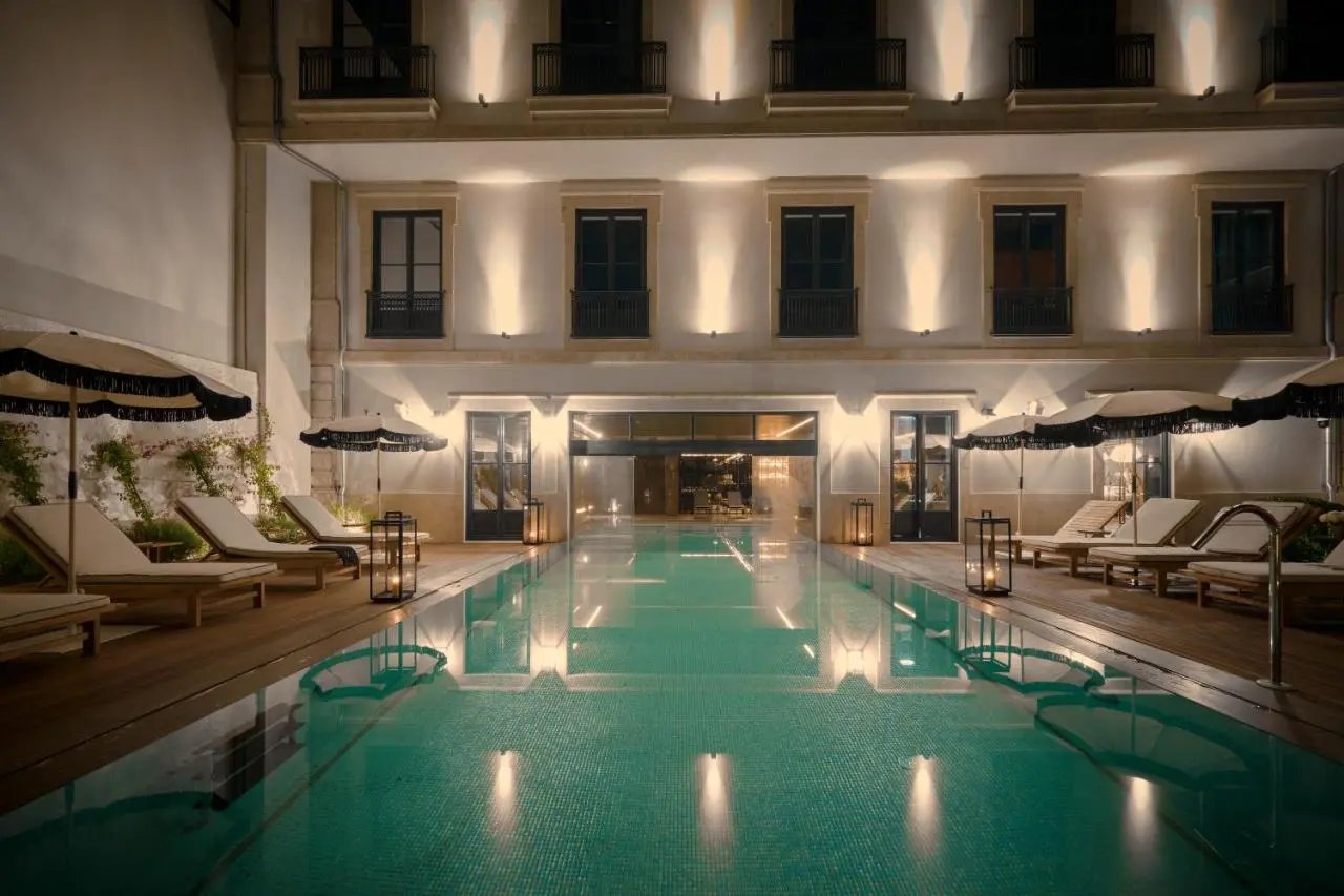 Cénica Porto Hotel, Curio Collection by Hilton — wellness
