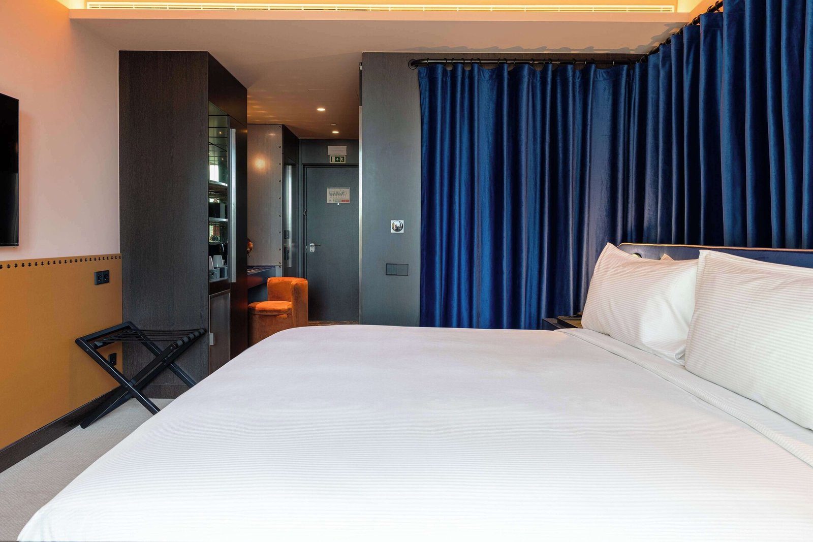 Cénica Porto Hotel, Curio Collection by Hilton — rooms