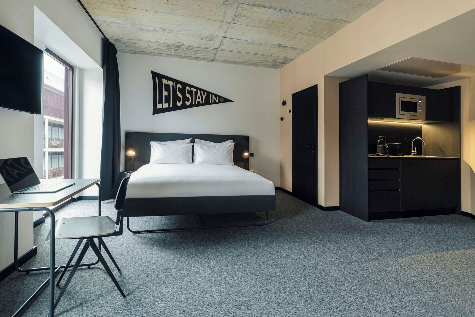 The Social Hub Porto — rooms